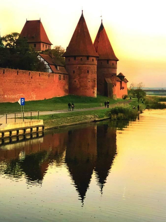 Apartament Warecka Apartman Malbork Kültér fotó